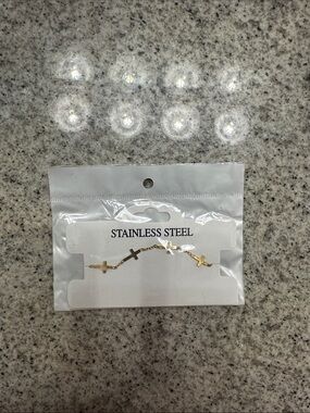 NWT Gold Cross Bracelet - Women Accessories
